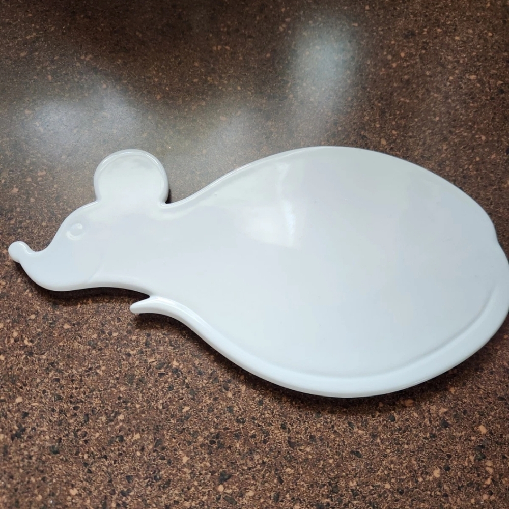 Abbott Ceramic White Mouse Cheese Appetizer Plate 10.5"
